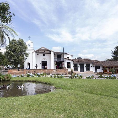 Hotel Club Campestre Hacienda Fizebad El Retiro  Zewnętrze zdjęcie